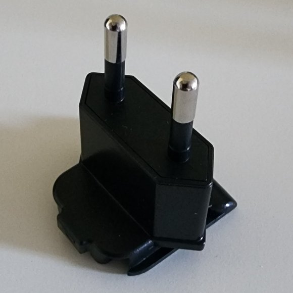 Travel AC Power Adapters - Garmin nuvi 205W Series - Picture 5 of 6